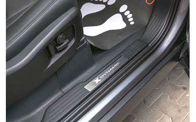 Land Rover Defender 90 Hard Top X-Dynamic SE/Камера/Meridian/ - автомобили, коли, обяви за нови и употребявани 10