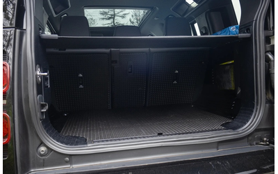 Land Rover Defender Defender D300 MHEV X-Dynamic SE - автомобили, коли, обяви за нови и употребявани 14