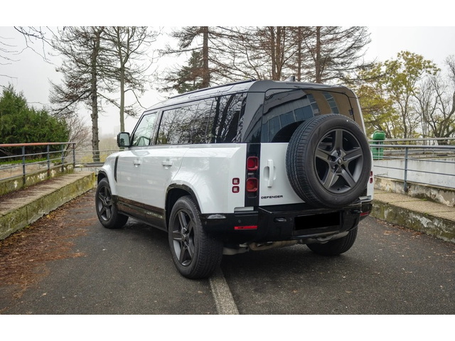 Land Rover Defender Defender D300 MHEV X-Dynamic SE - автомобили, коли, обяви за нови и употребявани 4