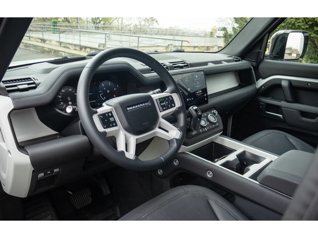 Land Rover Defender Defender D300 MHEV X-Dynamic SE - автомобили, коли, обяви за нови и употребявани 8