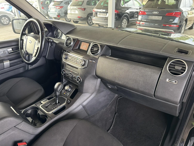 Land Rover Discovery 3.0 TDV6* 7места* - автомобили, коли, обяви за нови и употребявани 9