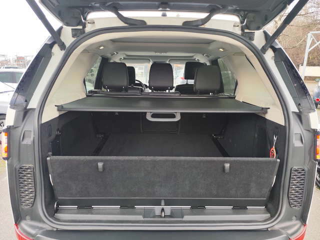 Land Rover Discovery 2.0D* 4X4* LED* NAVI* КОЖА* EURO6B* - автомобили, коли, обяви за нови и употребявани 14