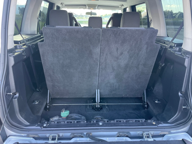 Land Rover Discovery 2.7TDI-4x4-7m-ITALIA - автомобили, коли, обяви за нови и употребявани 11