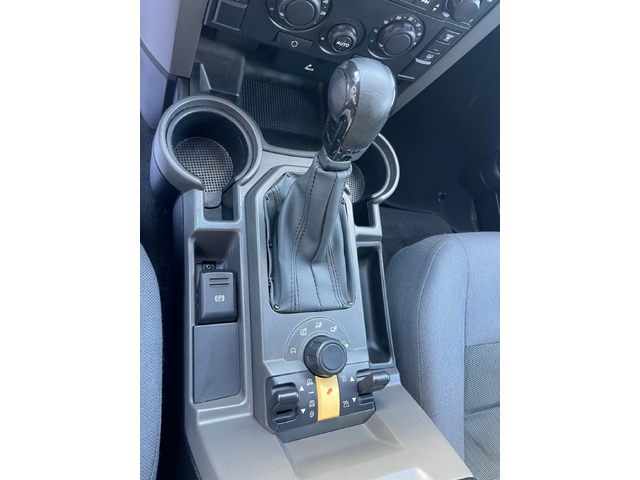 Land Rover Discovery 2.7TDI-4x4-7m-ITALIA - автомобили, коли, обяви за нови и употребявани 15