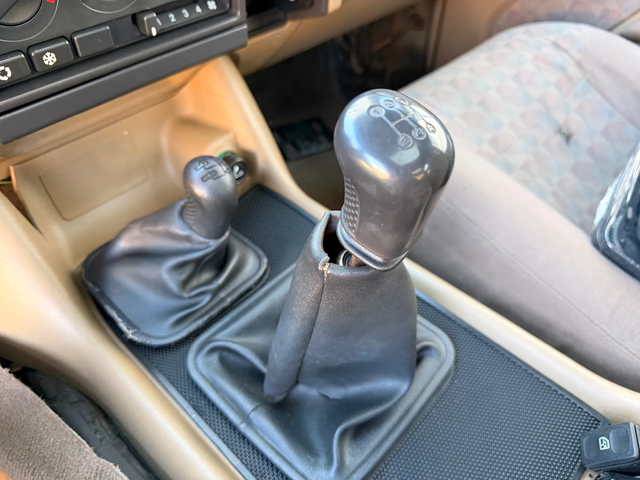 Land Rover Discovery 2.5tD / 33  ГУМИ / ЛЕБЕДКА - автомобили, коли, обяви за нови и употребявани 12