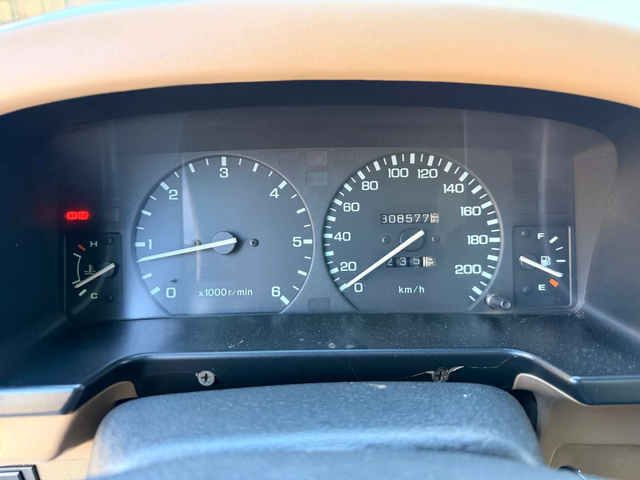 Land Rover Discovery 2.5tD / 33  ГУМИ / ЛЕБЕДКА - автомобили, коли, обяви за нови и употребявани 13