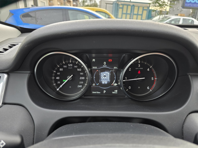 Land Rover Discovery Sport 2.0 DIZEL 4x4 - автомобили, коли, обяви за нови и употребявани 13