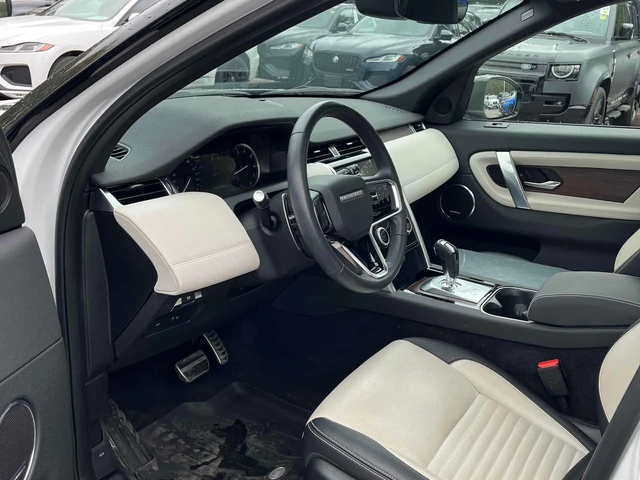Land Rover Discovery Sport | R Dynamic SE | ПОДГРЕВ | ПАНОРАМА | - автомобили, коли, обяви за нови и употребявани 4