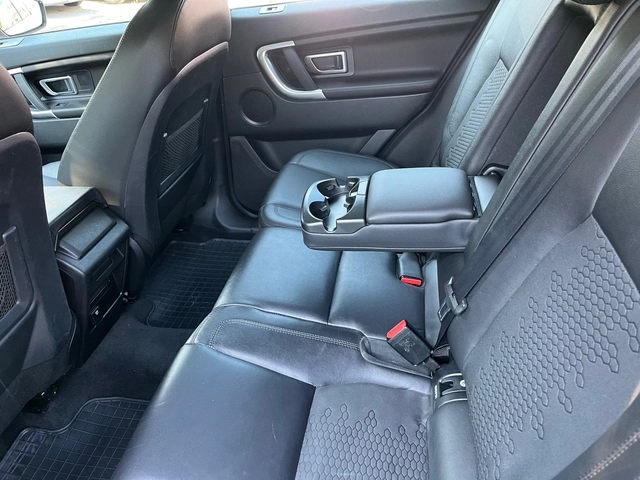 Land Rover Discovery Sport 2.2HDI Automat 4x4 - автомобили, коли, обяви за нови и употребявани 6