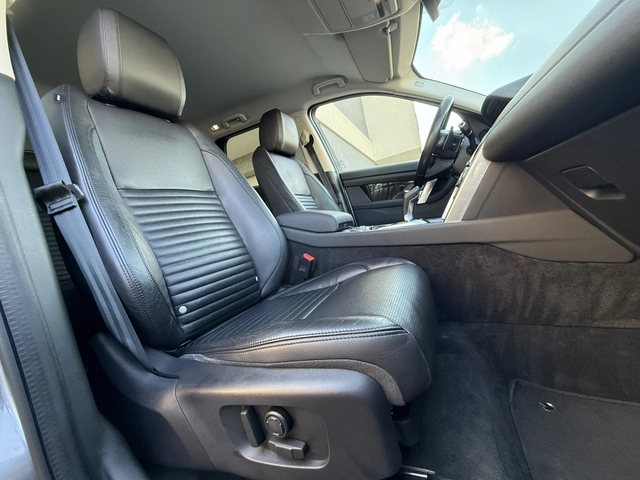 Land Rover Discovery Sport FACELIFT-2.0D-4X4-AVTOMAT-DIGITAL- - автомобили, коли, обяви за нови и употребявани 13