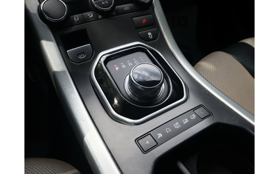 Land Rover Evoque SD4/AWD/Dynamic/Meridian/Пано/Recaro/Memory/PDC - автомобили, коли, обяви за нови и употребявани 9