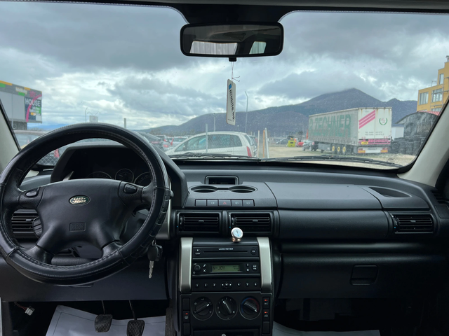 Land Rover Freelander 2.0 TD4 - автомобили, коли, обяви за нови и употребявани 15