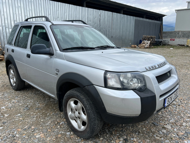 Land Rover Freelander 2.0 TD4 - автомобили, коли, обяви за нови и употребявани 2