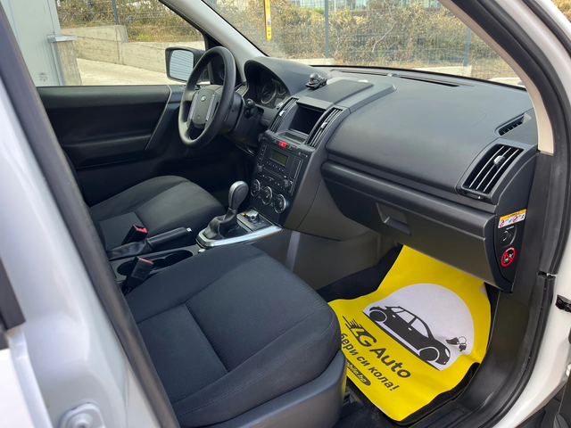 Land Rover Freelander 2.2d - автомобили, коли, обяви за нови и употребявани 8