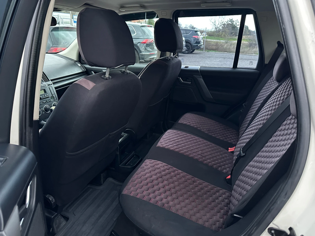 Land Rover Freelander - автомобили, коли, обяви за нови и употребявани 13