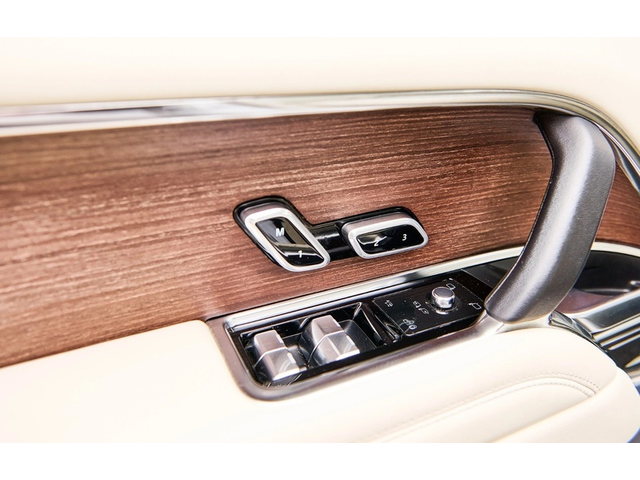 Land Rover Range Range Rover 3.0 I6 D350 MHEV HSE - автомобили, коли, обяви за нови и употребявани 9