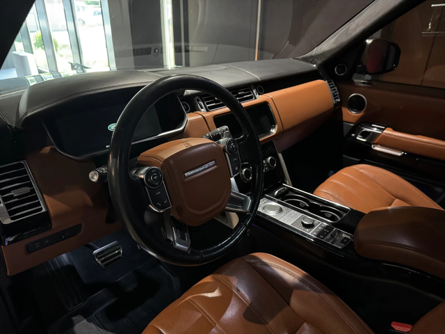 Land Rover Range rover Autobiography - автомобили, коли, обяви за нови и употребявани 4