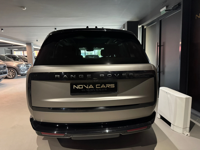 Land Rover Range rover P530 LWB Autobiography - автомобили, коли, обяви за нови и употребявани 9