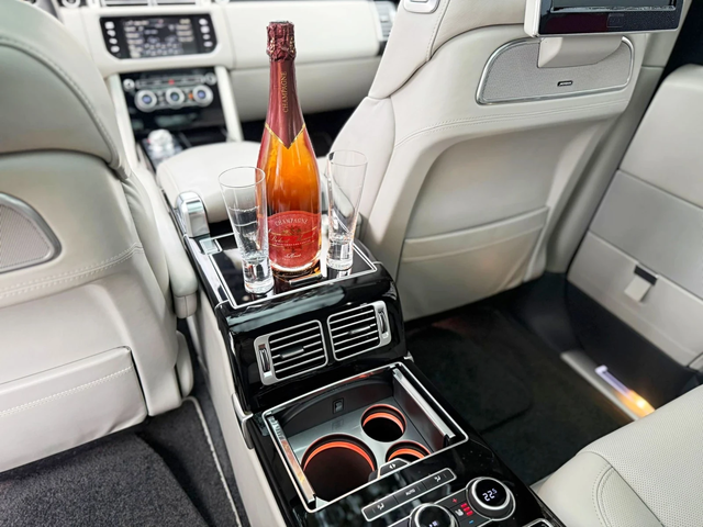 Land Rover Range rover ОЧАКВАН ВНОС Range Rover VOGUE FULL FULL - автомобили, коли, обяви за нови и употребявани 8