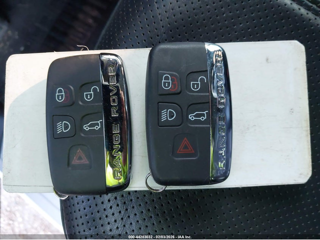 Land Rover RANGE ROVER 3.0L V-6 DI, DOHC, VVT, SUPERCHARGER, 340HP 4X4 Drive - автомобили, коли, обяви за нови и употребявани 10