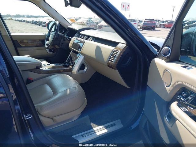 Land Rover RANGE ROVER 5.0L V-8 DI, DOHC, VVT, SUPERCHARGER, 518HP 4X4 Drive - автомобили, коли, обяви за нови и употребявани 4