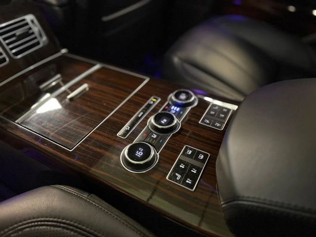 Land Rover Range rover AUTOBIOGRAPHY* BUSINESS CLASS* ОБДУХ* КРАЙНА ЦЕНА - автомобили, коли, обяви за нови и употребявани 12