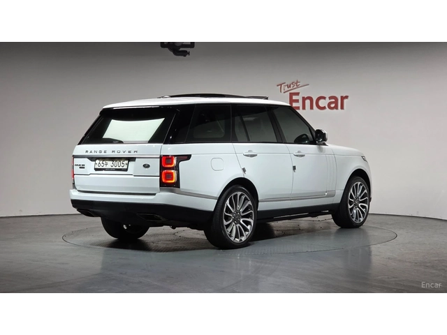 Land Rover Range rover 4.4 SDV8 VOGUE SE - автомобили, коли, обяви за нови и употребявани 1