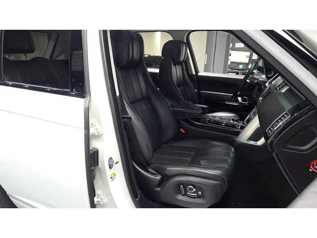 Land Rover Range rover 4.4 SDV8 VOGUE SE - автомобили, коли, обяви за нови и употребявани 7