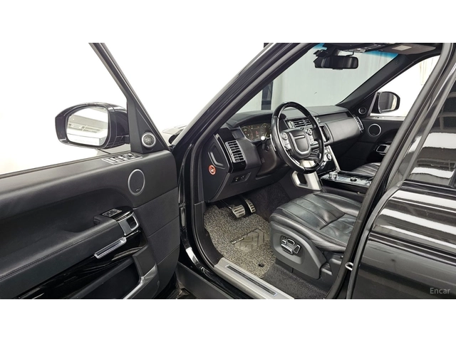 Land Rover Range rover 4400* SDV8 AB* КОЖА* ПОДГРЕВ* ОБДУХВ* ПАНОРАМА - автомобили, коли, обяви за нови и употребявани 9