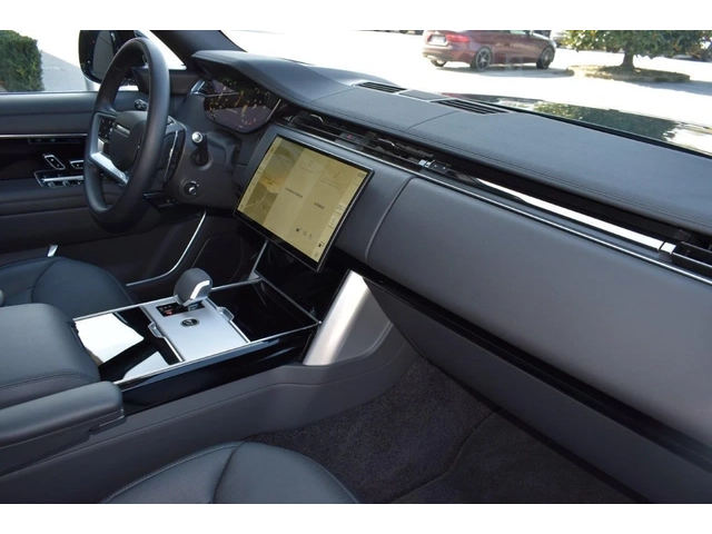 Land Rover Range rover Autobiography - автомобили, коли, обяви за нови и употребявани 8