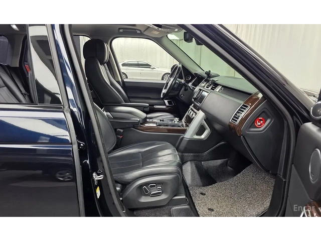 Land Rover Range rover VOGUE SE DIESEL ТОП НИВО НА ОБОРУДВАНЕ - автомобили, коли, обяви за нови и употребявани 13