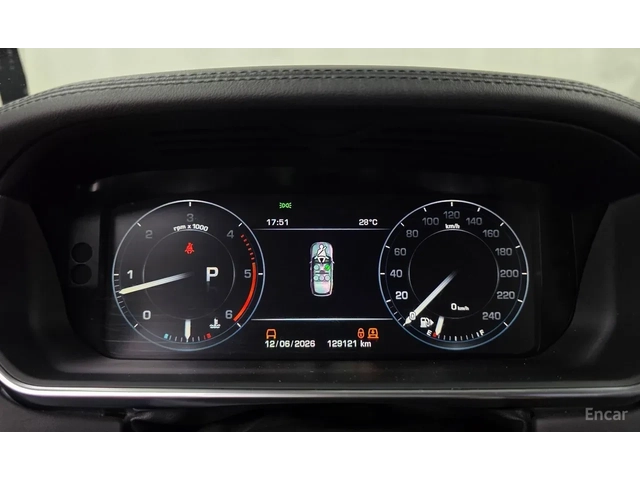 Land Rover Range rover VOGUE SE DIESEL ТОП НИВО НА ОБОРУДВАНЕ - автомобили, коли, обяви за нови и употребявани 4