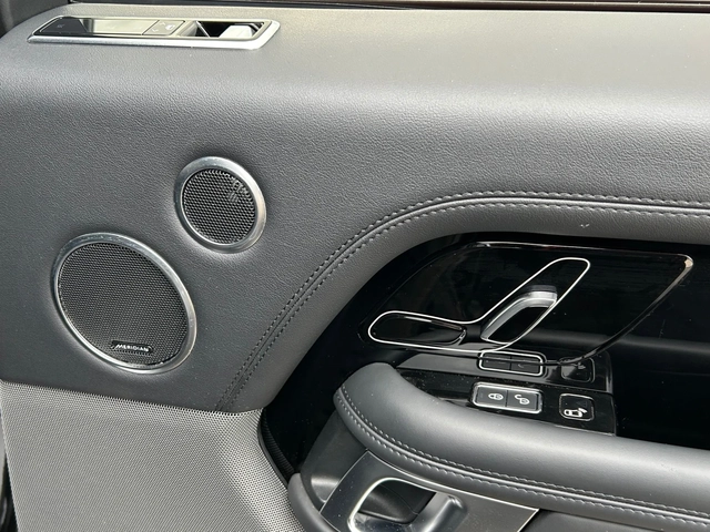 Land Rover Range rover P400e PlugIn Hybrid - автомобили, коли, обяви за нови и употребявани 12