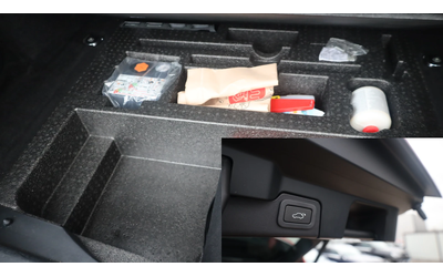 land-rover-range-rover-evoque-2-0d-4h4-kam-szh-keystart-leder-lane-tempomat-18zoll-my17-63kkm-icarbg-icarstarazagora - 0