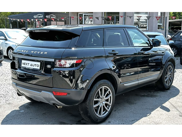 Land Rover Range Rover Evoque SPORT 2.0i 241HP PANO CAMERA SWISS - автомобили, коли, обяви за нови и употребявани 4