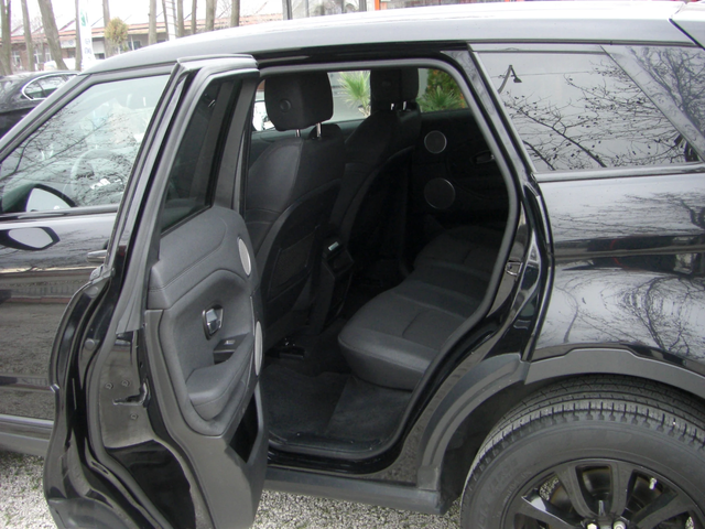 Land Rover Range Rover Evoque 2.0d Black Edition ITZ - автомобили, коли, обяви за нови и употребявани 12