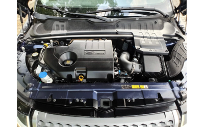 Land Rover Range Rover Evoque 2.0td4/150/4x4/SE - автомобили, коли, обяви за нови и употребявани 14