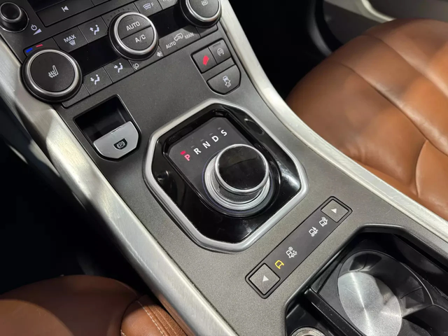 Land Rover Range Rover Evoque PRESTIGE| AWD| ЧИСТА ИСТОРИЯ - автомобили, коли, обяви за нови и употребявани 10