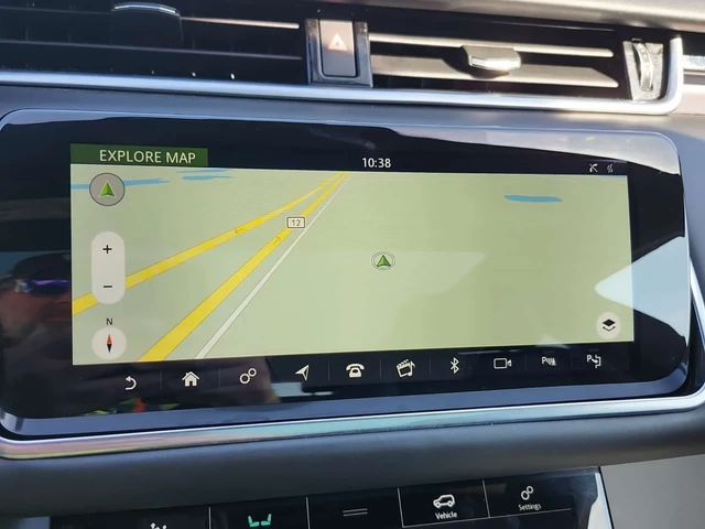 Land Rover Range Rover Evoque P250 SE| ПАМЕТ| PANO| 2 KЛЮЧА| - автомобили, коли, обяви за нови и употребявани 10