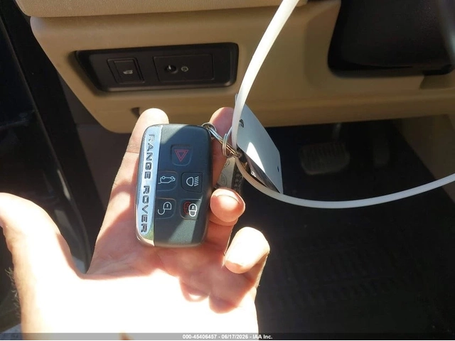 Land Rover Range Rover Evoque * ПАНО* KEYLESS* Camera* ПОДГРЕВ* - автомобили, коли, обяви за нови и употребявани 15