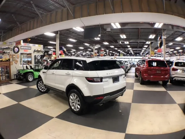 Land Rover Range Rover Evoque SE AWD | Pano | Navi | Кожа | Камера - автомобили, коли, обяви за нови и употребявани 3