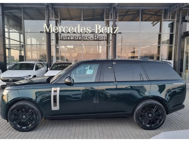 Land Rover Range Rover Range Rover LWB SV 4.4 V8 P530 AWD - автомобили, коли, обяви за нови и употребявани 1