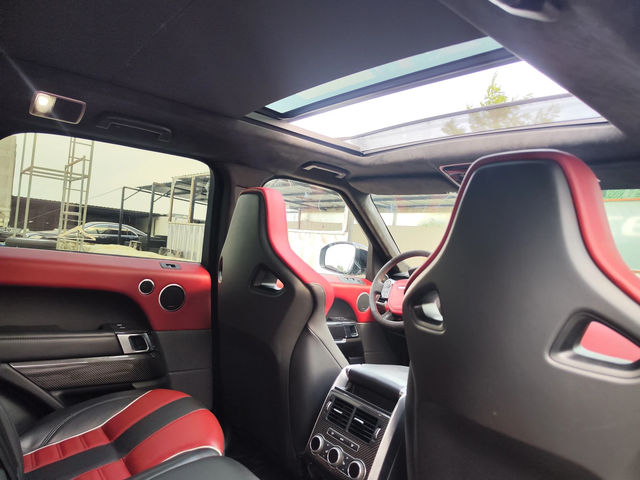 Land Rover Range Rover Sport SVR* MERIDIAN* CARBON* CAMERA* ALCANTAR* LIZING - автомобили, коли, обяви за нови и употребявани 8