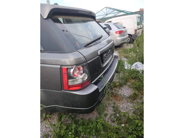 Land Rover Range Rover Sport 2.7TDV6 - автомобили, коли, обяви за нови и употребявани 3
