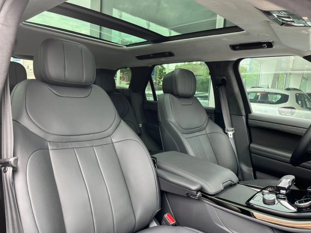 Land Rover Range Rover Sport D350 Sport - автомобили, коли, обяви за нови и употребявани 9