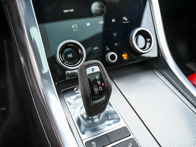 Land Rover Range Rover Sport HST* AWD* АвтоКредит* (ЦЕНА ДО БГ) - автомобили, коли, обяви за нови и употребявани 11