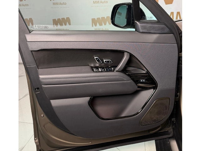 Land Rover Range Rover Sport P635 SV Carbon* HuD* Massage* Ventilation - автомобили, коли, обяви за нови и употребявани 5