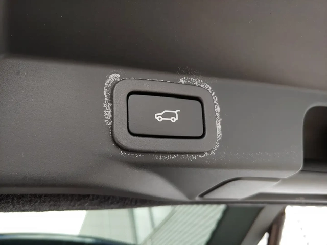 Land Rover Range Rover Sport - автомобили, коли, обяви за нови и употребявани 15