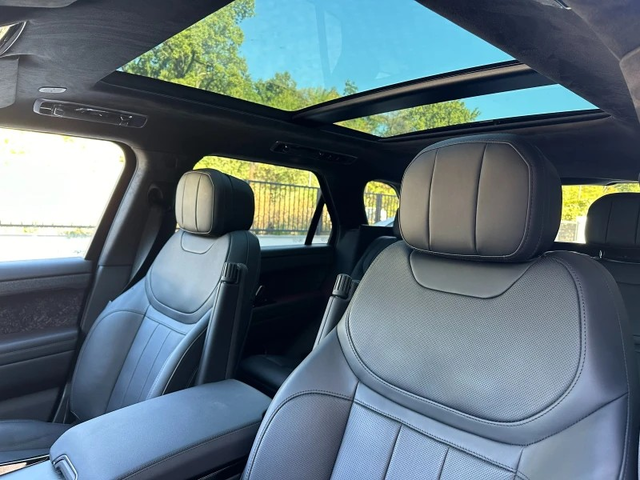 Land Rover Range Rover Sport ГОТОВ ЛИЗИНГ-FIRST EDITION 3.0D I6 350 PS AWD - автомобили, коли, обяви за нови и употребявани 7