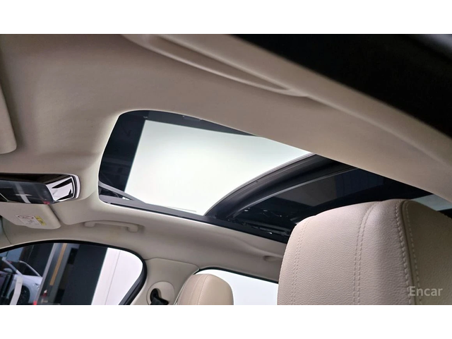 Land Rover Range Rover Velar * D240S* КОЖА* ПОДГРЕВ* ПАНОРАМА* FULL* - автомобили, коли, обяви за нови и употребявани 14